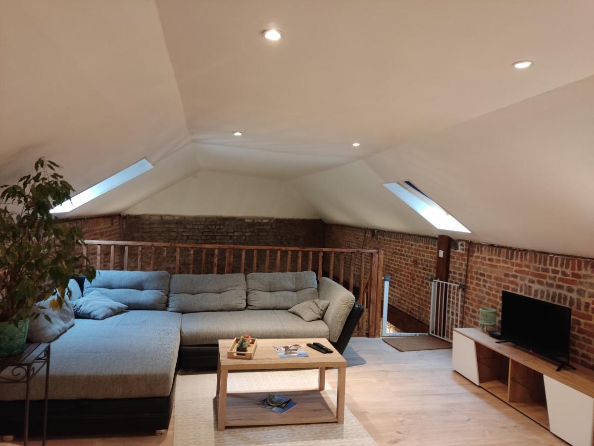 Bed and Breakfast La Demeure Avesnoise Wignehies Экстерьер фото