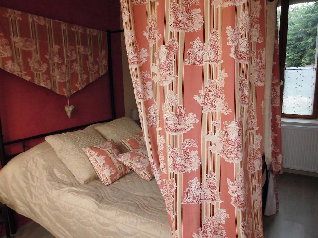 Bed and Breakfast La Demeure Avesnoise Wignehies Номер фото