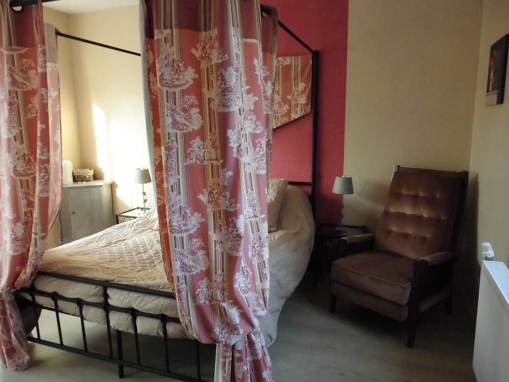 Bed and Breakfast La Demeure Avesnoise Wignehies Экстерьер фото