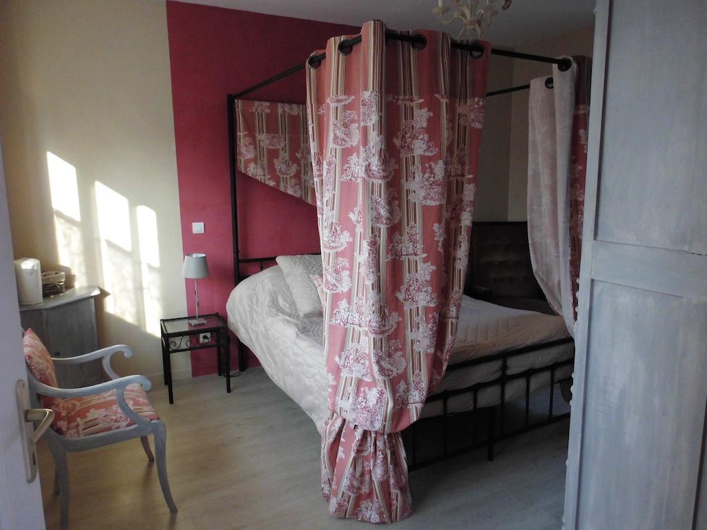 Bed and Breakfast La Demeure Avesnoise Wignehies Номер фото